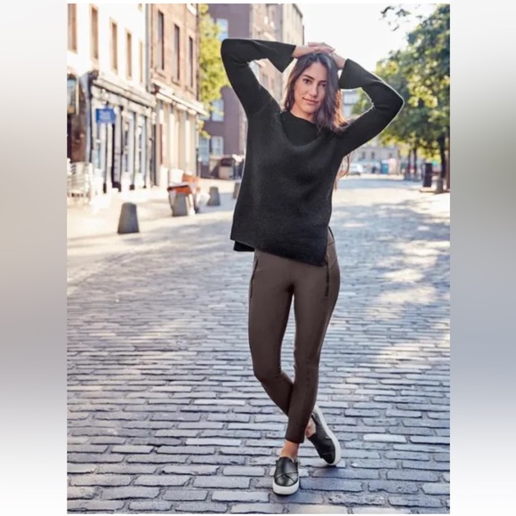 ATHLETA - Stellar Tight Leggings Black Women’s Small - Picture 3 of 10